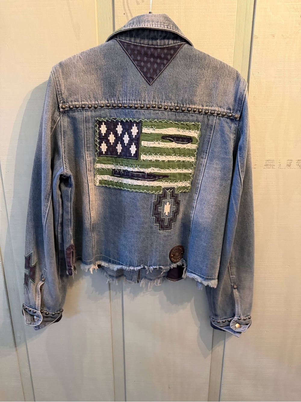 Double D Ranchwear Jean Jacket - Picture 2 of 6